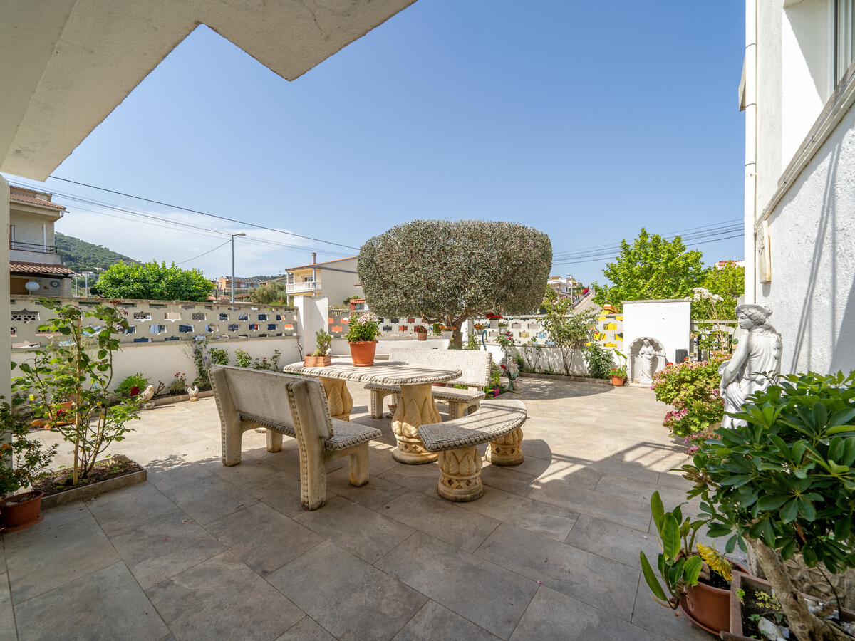 APTO DONA – Appartement 6 pers, terrasse à Pineda de Mar - Photo 1