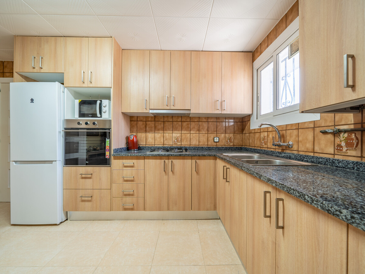 APTO DONA – Appartement 6 pers, terrasse à Pineda de Mar - Photo 9