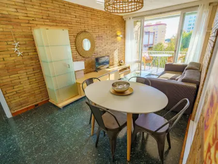 Apto Miracel – Appartement 3 chambres à 140m de la plage : photo 2