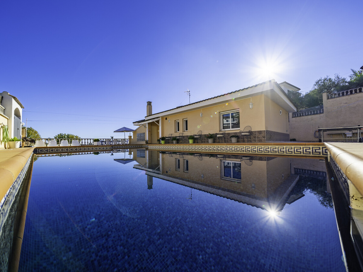 Villa Aube : 8 personnes, piscine et vue mer à Sant Cebrià - Photo 2
