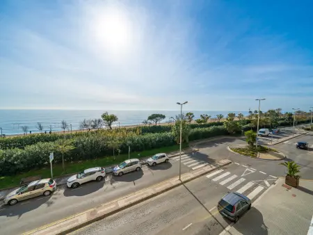 Location appartement à Pineda de Mar, Appartement en bord de mer à Pineda de Mar, idéal pour 2 personnes avec Wi-Fi