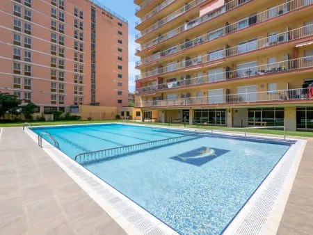 Location appartement à Malgrat de Mar, Penthouse à Malgrat de Mar avec piscine, Wi-Fi et animaux admis