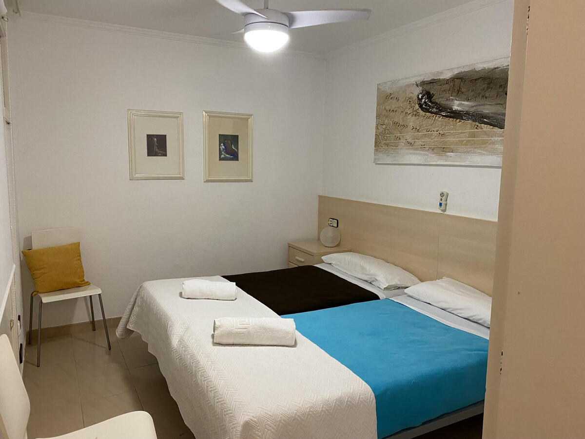 Attique 10 pers, 5 chambres & terrasse 70m² à Palamós - Photo 13