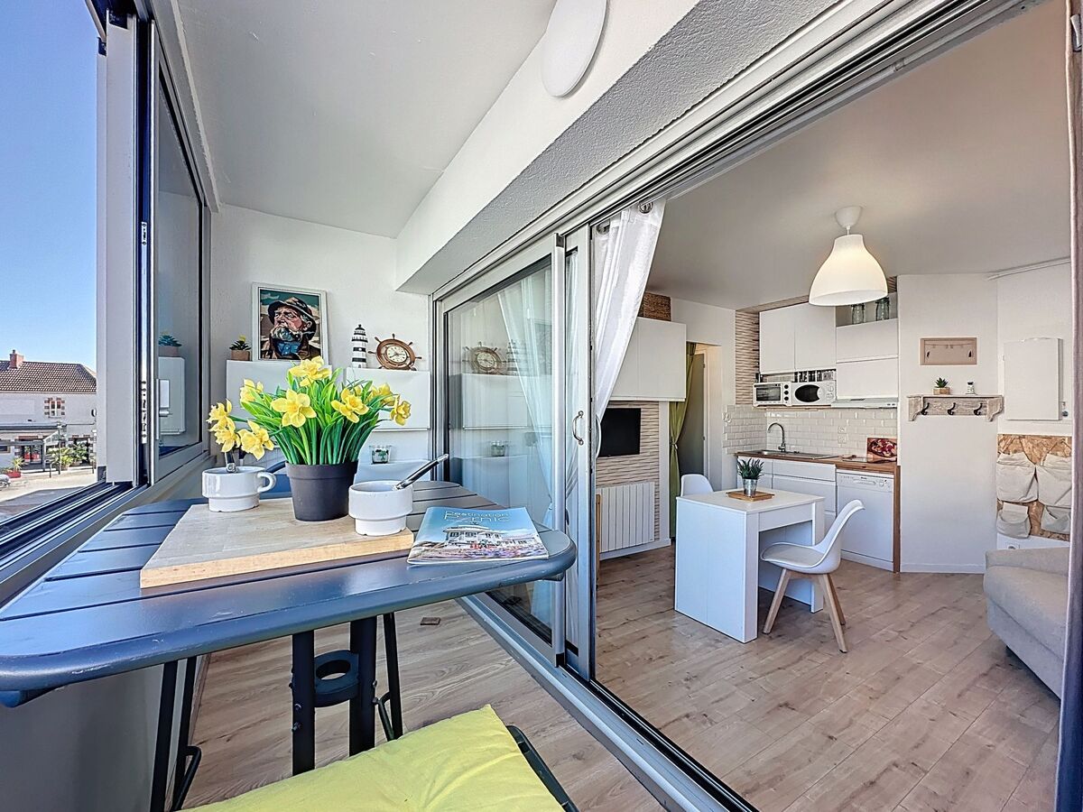 Appartement 2 pièces à 130 m de la plage - Photo 1