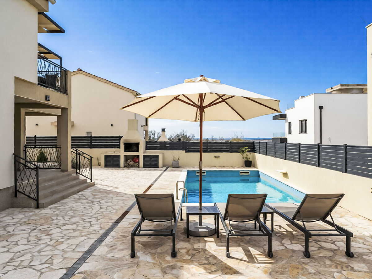 Maison Beyla avec piscine privée à Vrsi - Photo 27