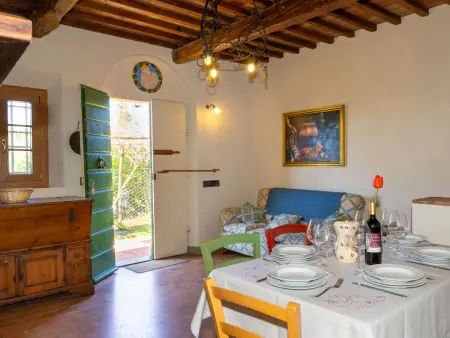 La casa del Prime, maison rénovée 2025 à Cecina : photo 8