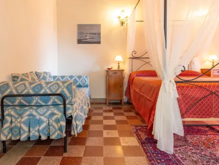 La casa del Prime, maison rénovée 2025 à Cecina : photo 20