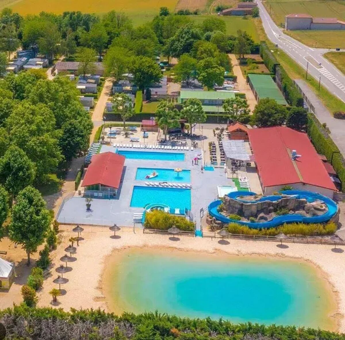Bungalow 5 pers. avec piscine à Châteauneuf-de-Galaure - Photo 4