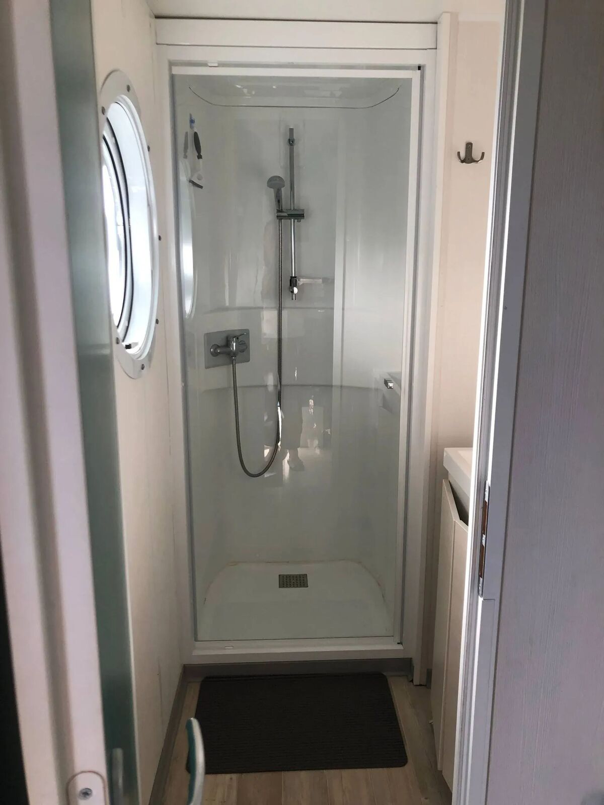 Bungalow 5 pers. avec piscine à Châteauneuf-de-Galaure - Photo 22