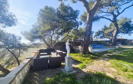 Maison 18ème siècle avec piscine privée à Rieux-Minervois : photo 3