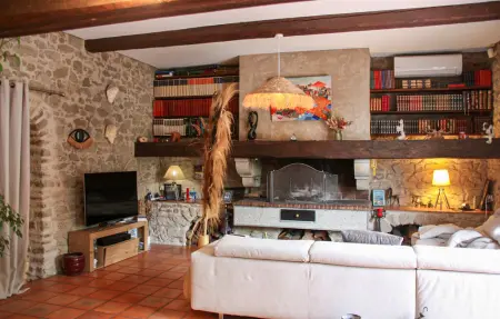 Maison 18ème siècle avec piscine privée à Rieux-Minervois : photo 4
