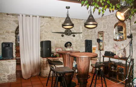 Maison 18ème siècle avec piscine privée à Rieux-Minervois : photo 22
