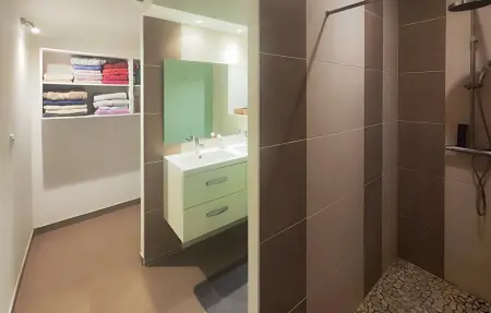 Domaine la Maurine – Maison 19ème siècle, 8 pers. : photo 31