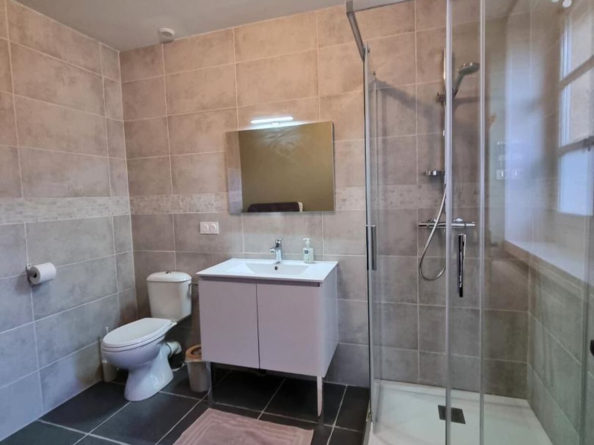 Gîte 14 pers., 5 chambres avec spa à Saint-Romain-en-Jarez - Photo 27