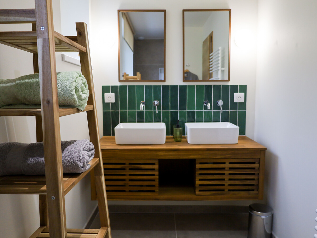 Chez Colette : Gîte Mid-Century 6 pers. Sauna & Bien-être - Photo 10
