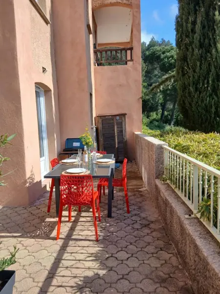 Appartement Cozy aux Issamdres avec Piscine à Roquebrune-sur-Argens : photo 17