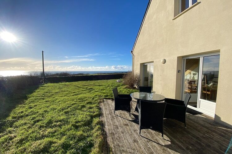 Maison vue panoramique mer et Île de Béniguet - Photo 1