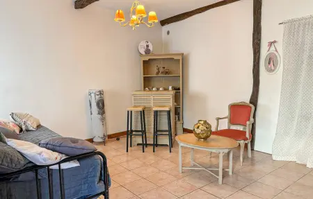 Studio rénové Pierre du 20e siècle à Puy-L'Évêque : photo 3