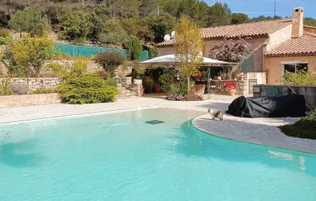 Location maison à Solliès Toucas, MAISON AVEC PISCINE 1