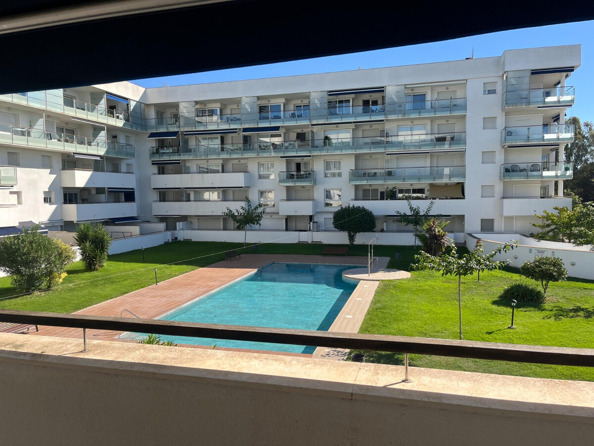 Appartement 1 chambre avec terrasse piscine à Roses - Photo 4