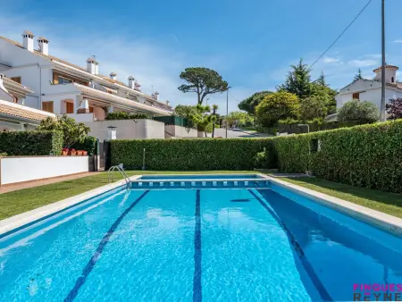 Location appartement à Platja d'Aro i S'Agaró, Appartement 2 chambres avec terrasse et tennis, près de la plage