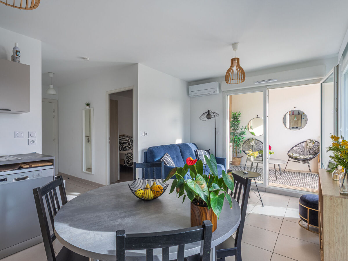 Apt 2 pièces 37 m² loggia, à 3 km de la mer - Photo 3