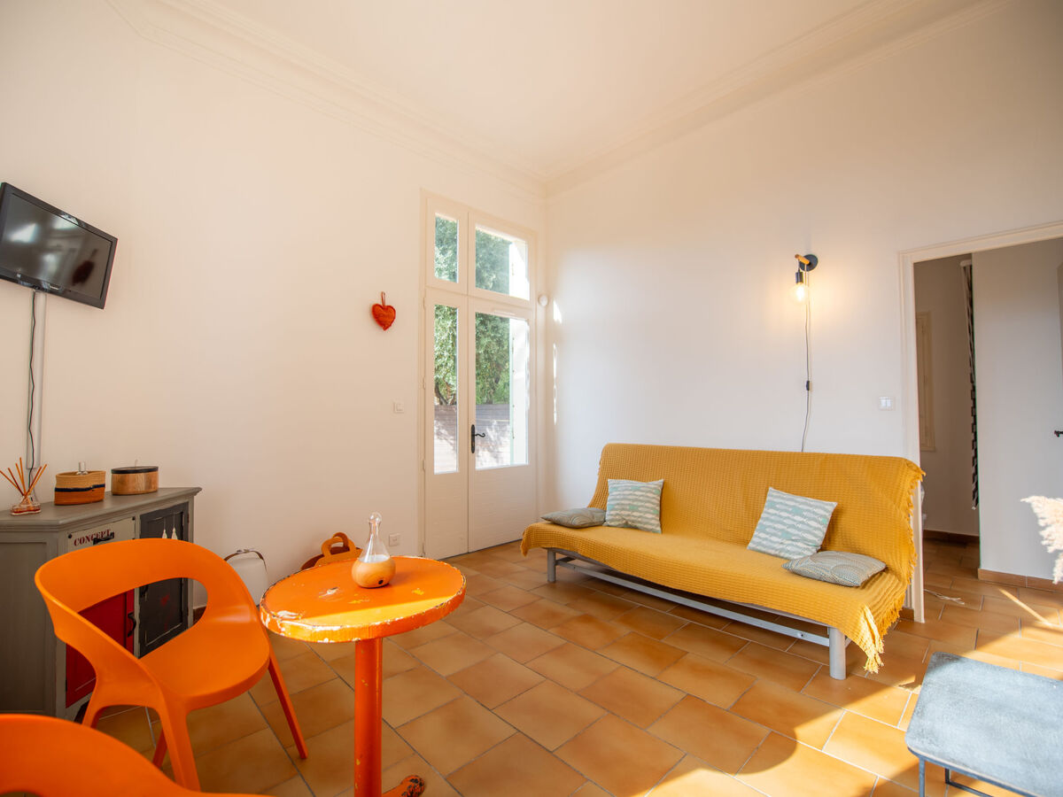 Castel Haussmann – Apt 2 pièces avec terrasse et piscine - Photo 3