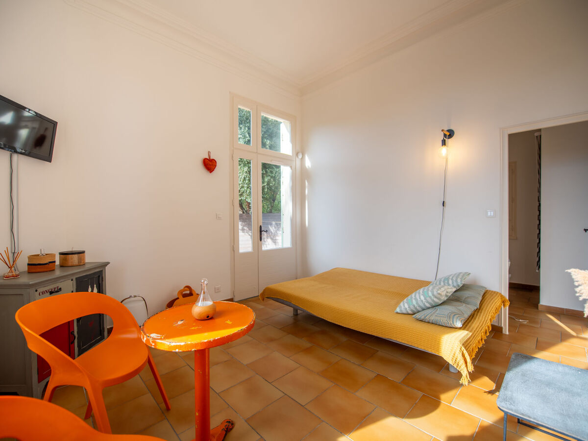 Castel Haussmann – Apt 2 pièces avec terrasse et piscine - Photo 7