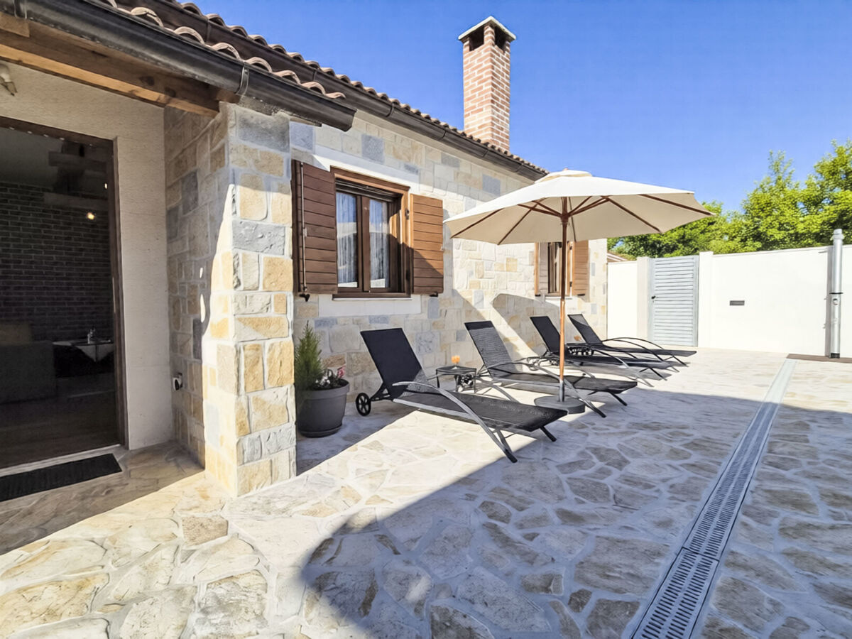 Maison Kristina avec piscine privée à Novigrad - Photo 11