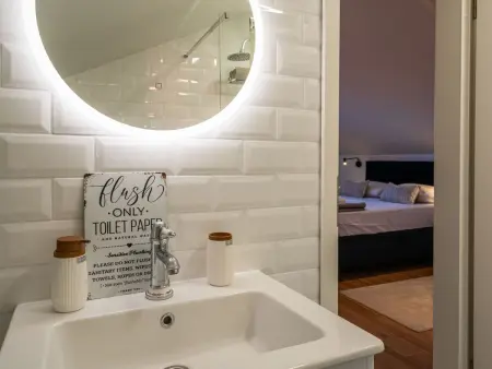 Maison Nina avec piscine privée à Brač : photo 32
