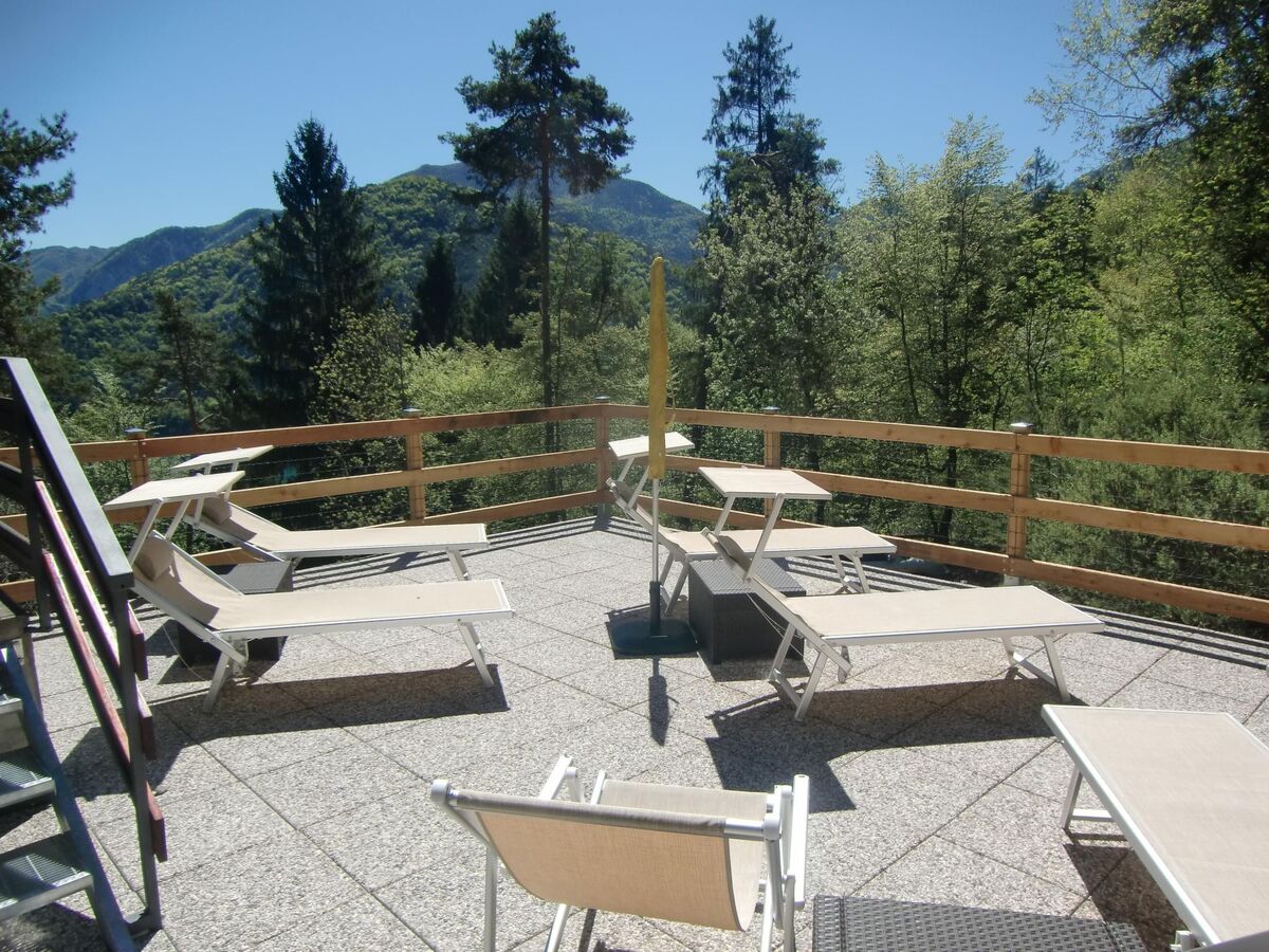 Appartement Bezzecca, vue lac et terrasse privée - Photo 16