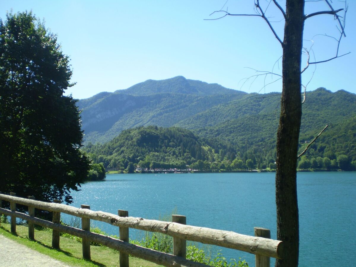 Appartement Bezzecca, vue lac et terrasse privée - Photo 25