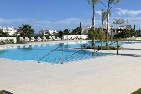 Location appartement à Casares, Stylish 3-Bed Apartment | Alcazaba Lagoon (1214)