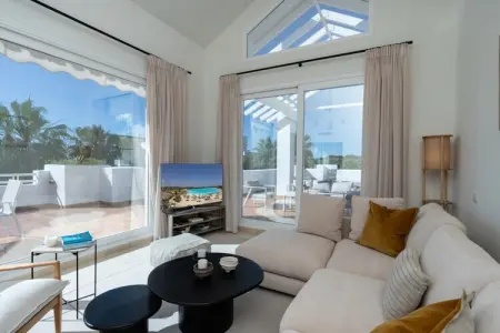 Location appartement à Casares, Penthouse exclusif près de la lagune