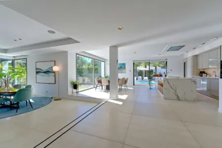 Villa contemporaine 5 chambres près de Puerto Banús : photo 15