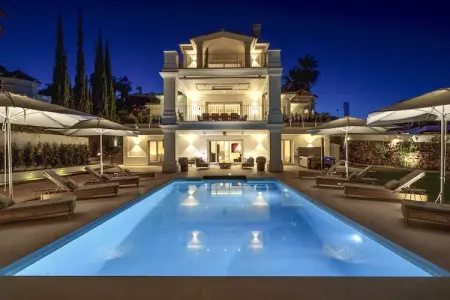 Villa 6 chambres avec spa et terrasse jacuzzi à Marbella : photo 2
