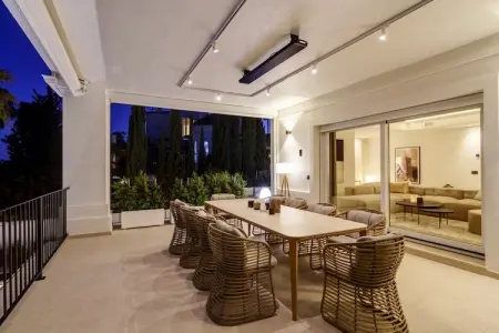 Villa 6 chambres avec spa et terrasse jacuzzi à Marbella : photo 7
