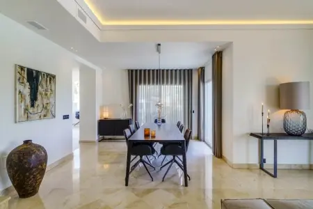 Villa 6 chambres avec spa et terrasse jacuzzi à Marbella : photo 20