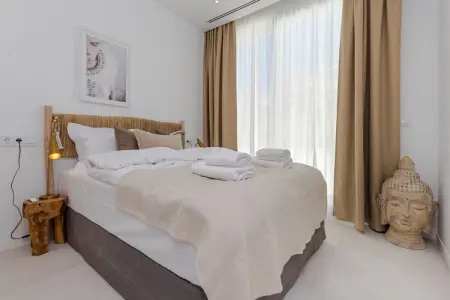 Unique & Luxurious Villa with Heated Pool!, Villa de luxe à Mijas Costa - Photo 36