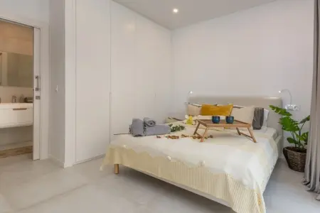 Modern Villa with Private Pool & Rooftop Terrace, Villa moderne à Mijas Costa - Photo 12