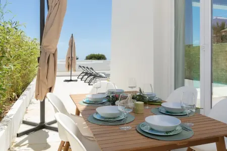 Modern Villa with Private Pool & Rooftop Terrace, Villa moderne à Mijas Costa - Photo 21