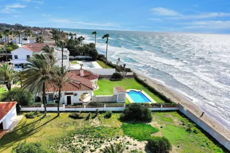 Villa en bord de mer à Marbella, piscine privée : photo 21