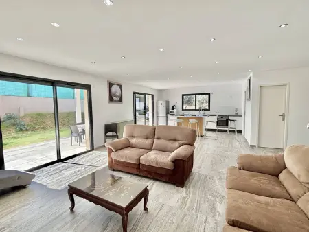 Location maison à Bastelicaccia, Villa climatisée avec parking - 6 pers.