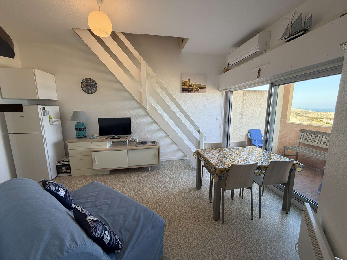 Duplex climatisé vue mer à 50m de la plage - Photo 2