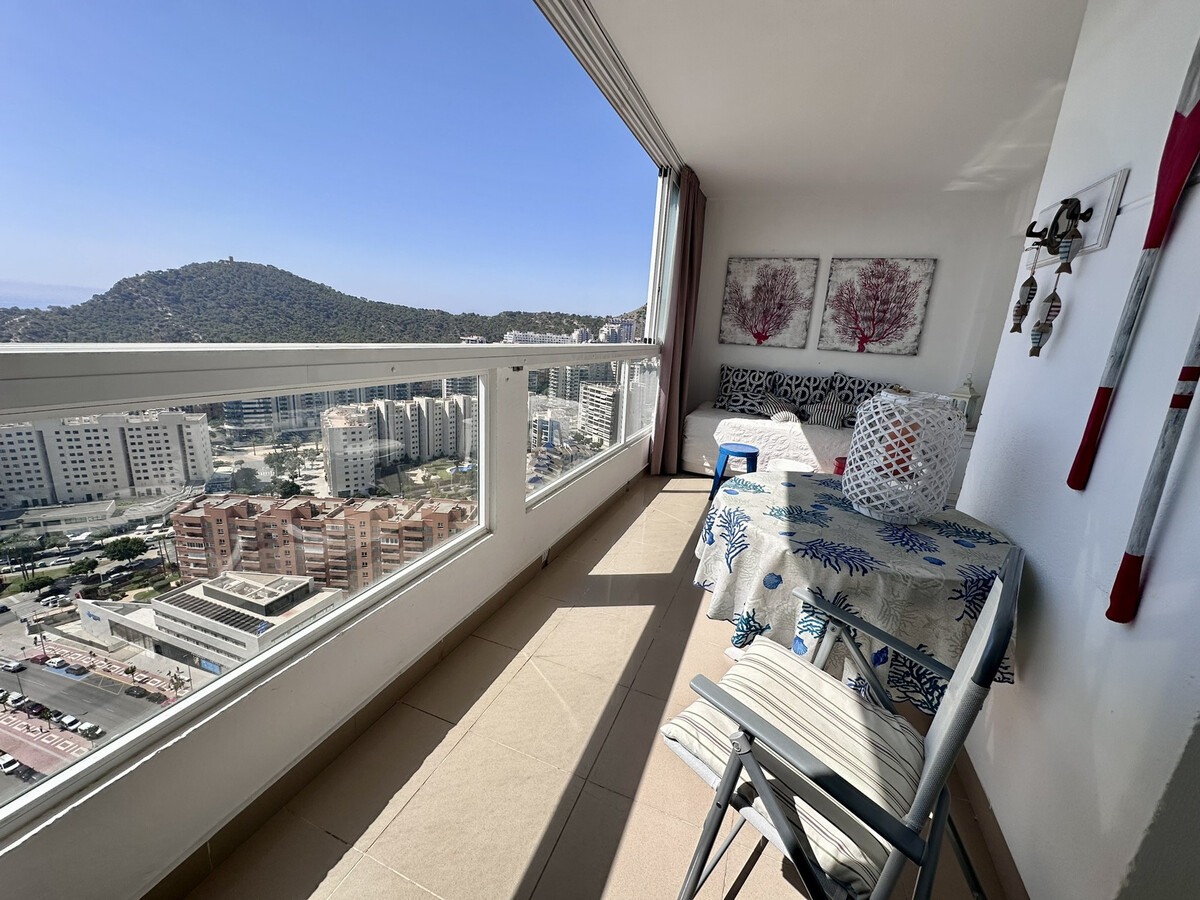 Appartement 5 personnes, 25e étage, vue mer et terrasse - Photo 5