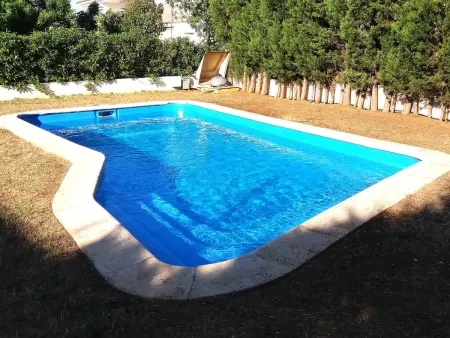 Location gite à Peniscola, Maison de vacances spacieuse avec piscine et parking à Peñiscola