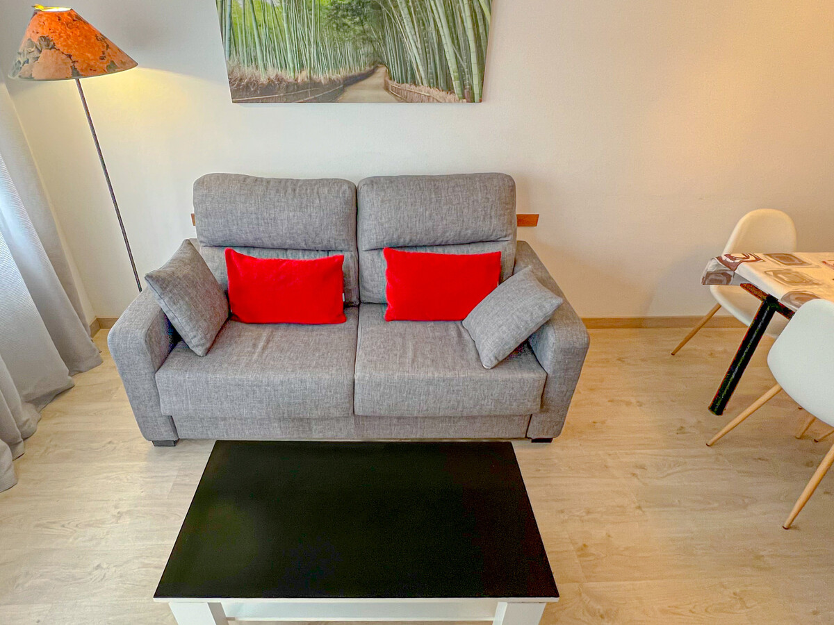 Appartement 4 pers. à Fenals avec piscine et clim - Photo 5