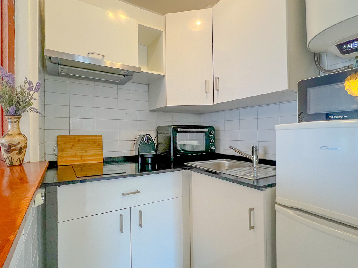 Appartement 4 pers. à Fenals avec piscine et clim - Photo 10