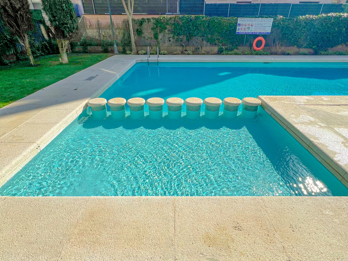 Appartement 4 pers. à Fenals avec piscine et clim - Photo 26