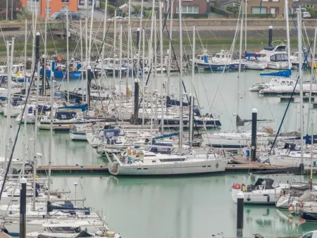 Duplex 4 chambres avec terrasse vue port, Blankenberge : photo 15